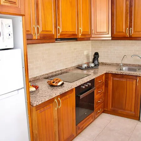 California Relax Alice I Pool View